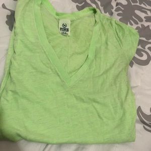 Basic Pink v-neck